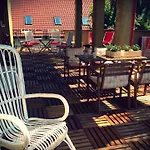 Sisters Lodge Hostel